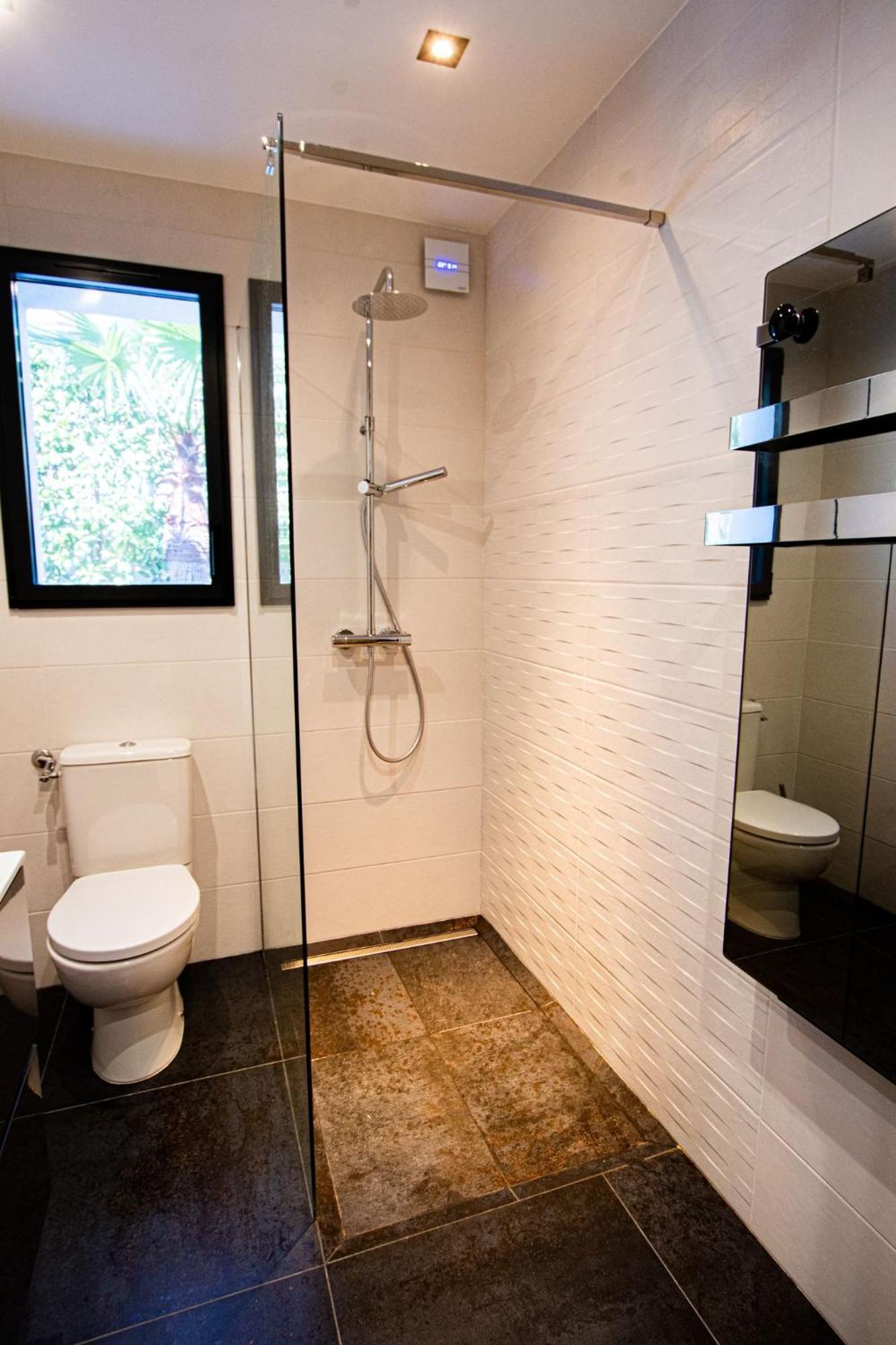 Appartement De Caractere Avec Jacuzzi Fréjus Екстериор снимка